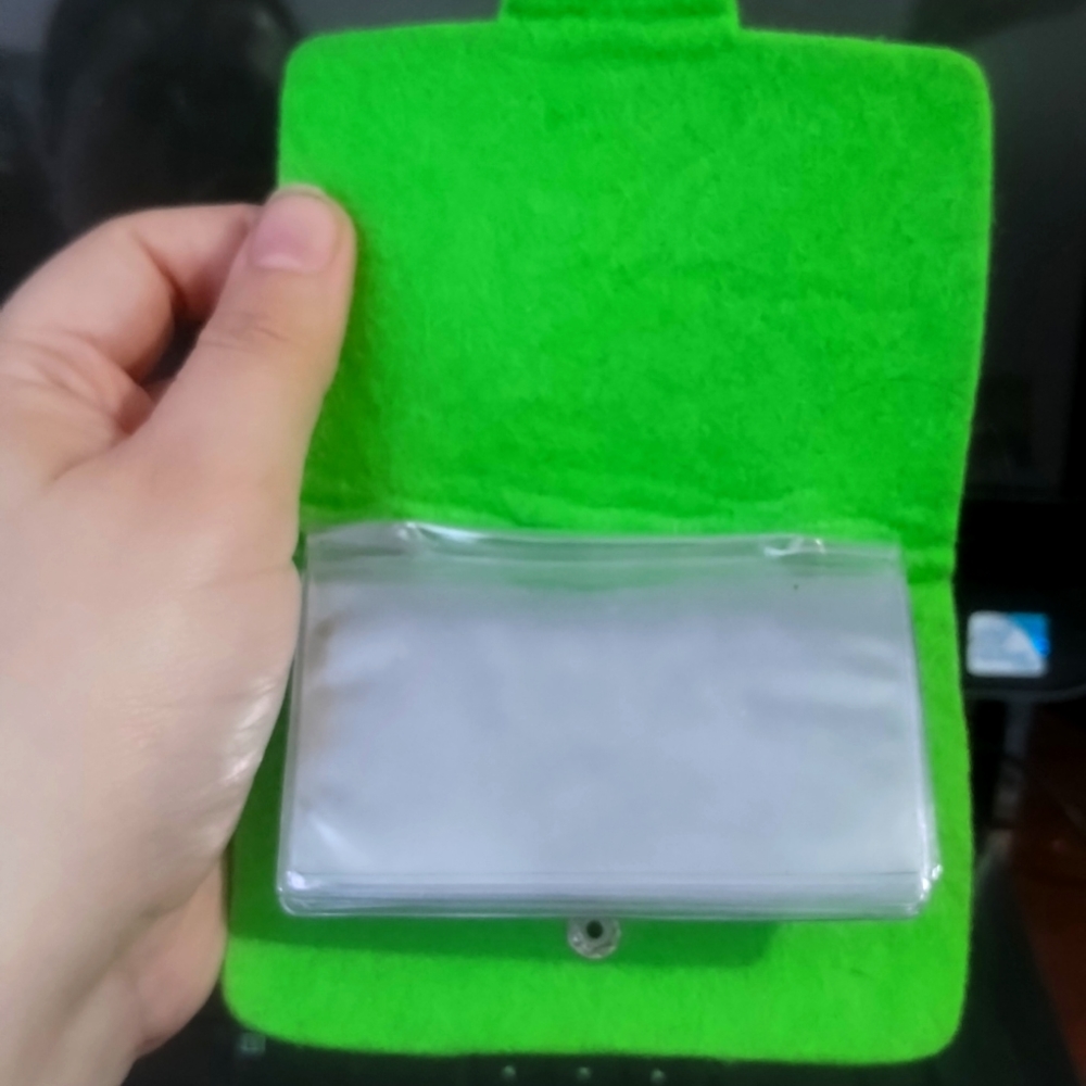 New green card wallet for sale !!